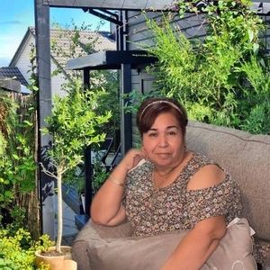 Meet your Posher, Lorena